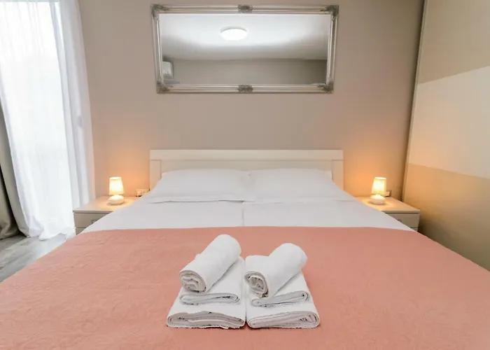 Πανσιόν Calm &